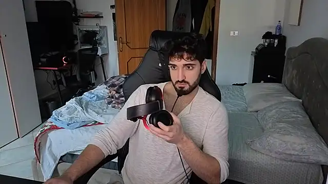 Al3xox02 live sex cam