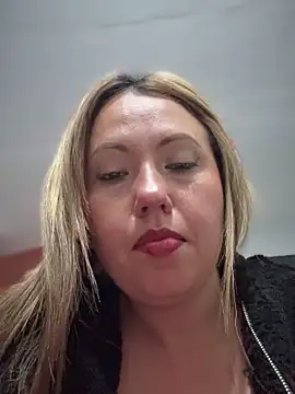 VIOLETA-25_ live sex cam