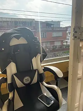 Zoe_fire's cam snapshot