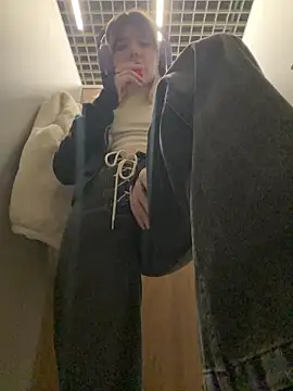 Cherry___Blossom live sex cam