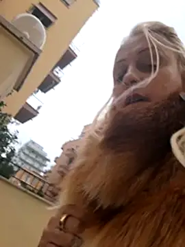 martachatte live sex cam