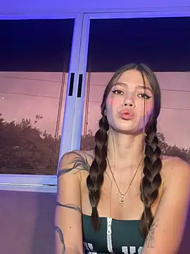 EmmaJhoons's cam snapshot