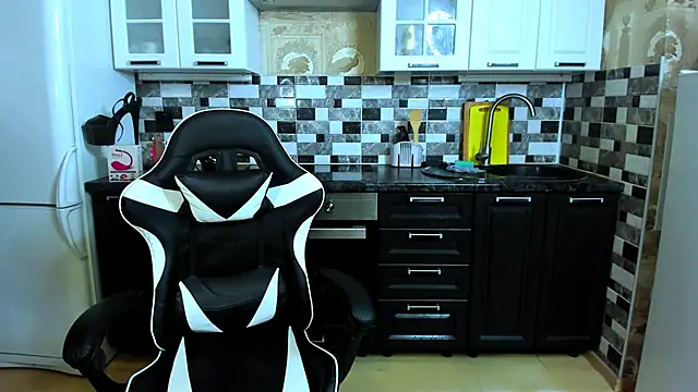 your_hotcutie live sex cam