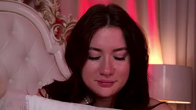 MeganStrain live sex cam