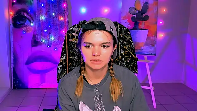 SaraGolben's cam snapshot