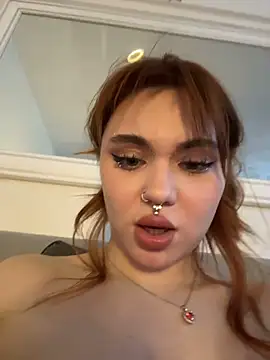 LunaMillie's cam snapshot