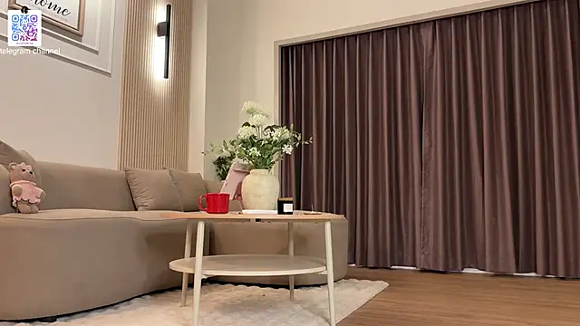 Elsa_Ice's cam snapshot