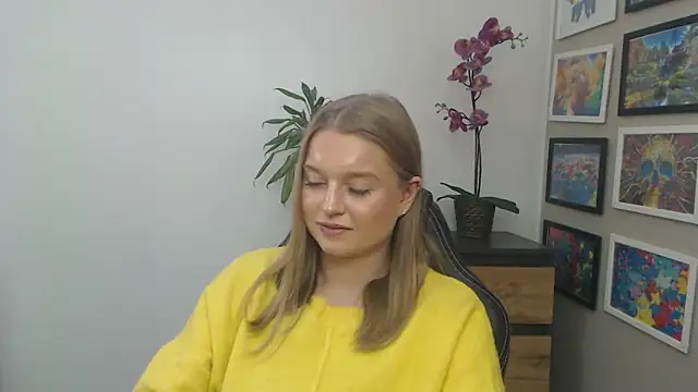 Mysteryerica's cam snapshot