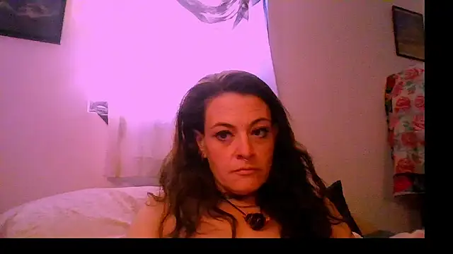 GoddessRae19's cam snapshot