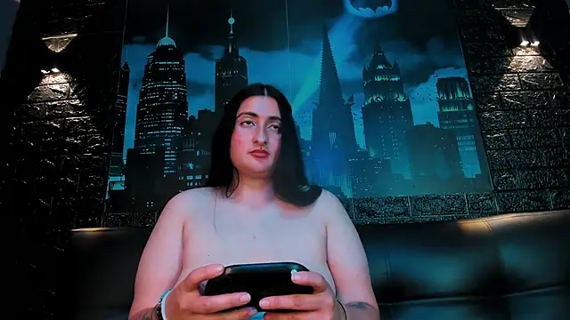 DevaFaluan_'s cam snapshot