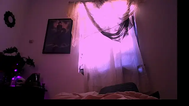 GoddessRae19's cam snapshot