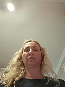 merlyn4's cam snapshot