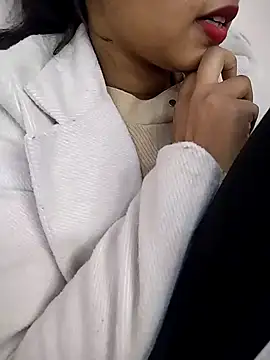 Sexy_Divya__'s cam snapshot