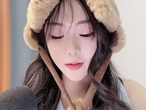 smalldaisy's cam snapshot