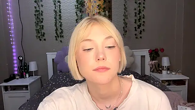 LlsabethHaze's cam snapshot