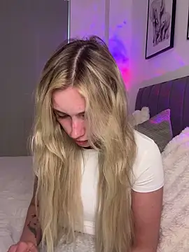 SexySaraxxoo's cam snapshot