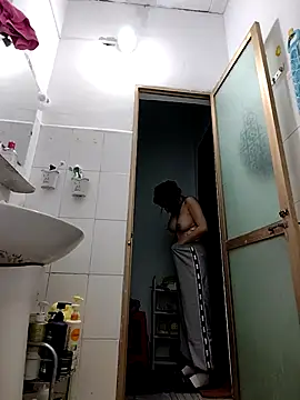 simsim-00's cam snapshot