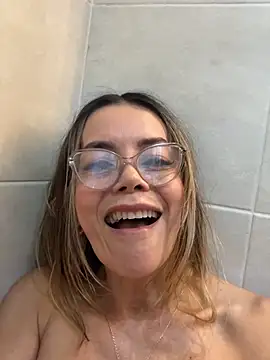 Claud_LUX's cam snapshot