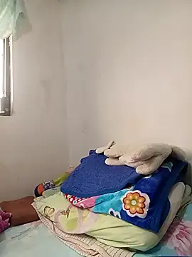 yaneth_'s cam snapshot