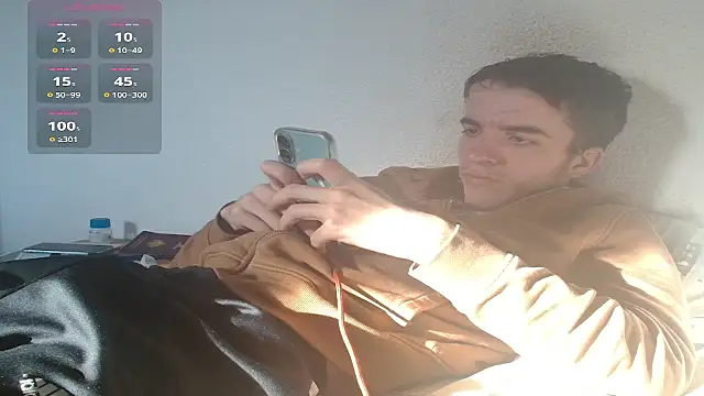 Tombgy07's cam snapshot