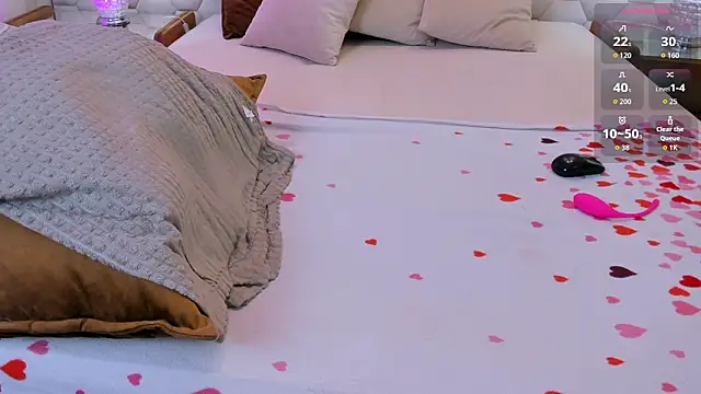 NaughtyLoryy live sex cam