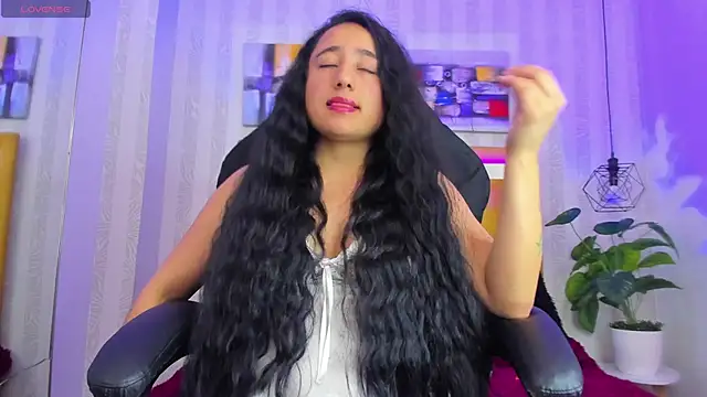 Samanta_Fischer's cam snapshot