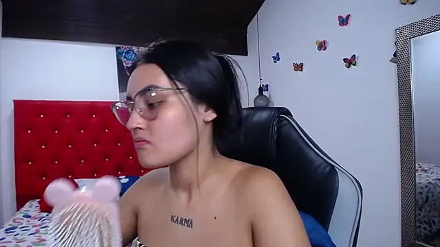 kathe-mills235 live sex cam