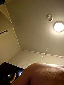 Machoviking1 live sex cam