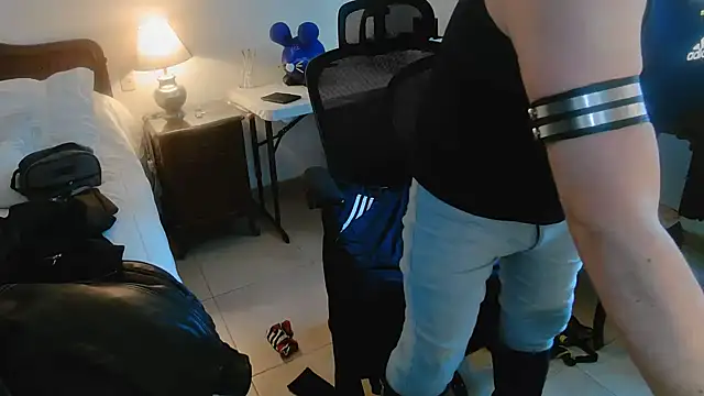 twdspunpig's cam snapshot