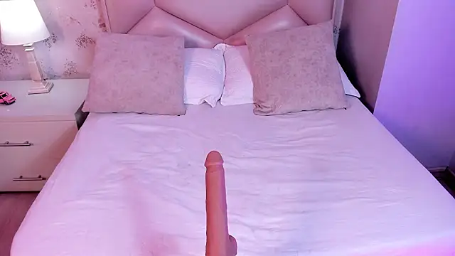 ambar_sullivan's cam snapshot