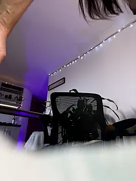 Ary_Coral555's cam snapshot