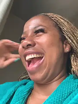 CurvyDesire1 live sex cam