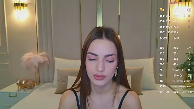 BellaHalles live sex cam