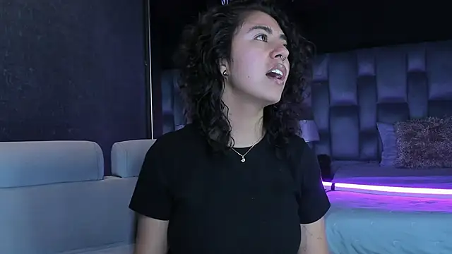 Amareto_'s cam snapshot