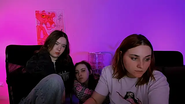 casey_meow_'s cam snapshot