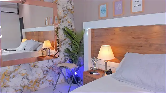 EmaBakker's cam snapshot