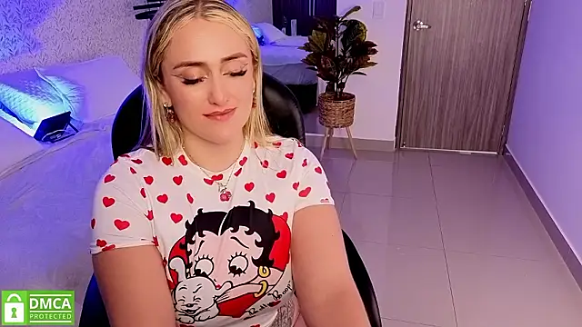 ELA_PS's cam snapshot