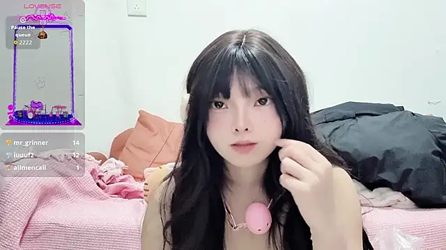 QQ88-99 live sex cam