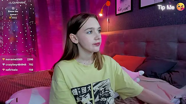 Lesi_Moonie01's cam snapshot