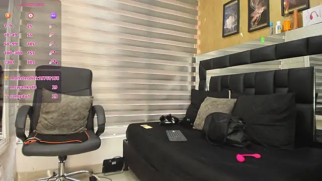 sheyla__ebony's cam snapshot