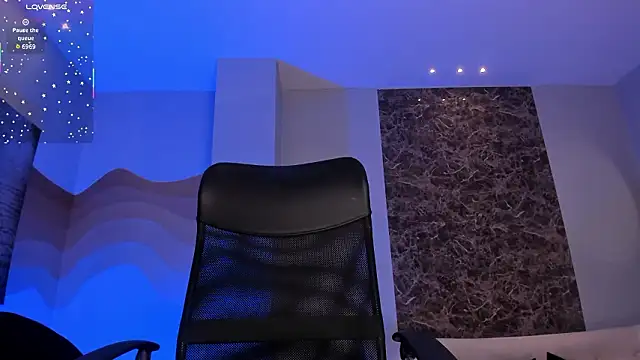 AlanaCraft's cam snapshot