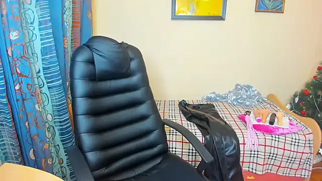 Yummy_Kate's cam snapshot