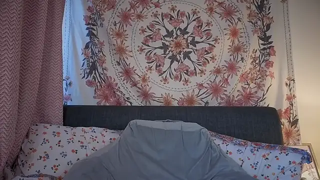 Daisyxoxo_'s cam snapshot