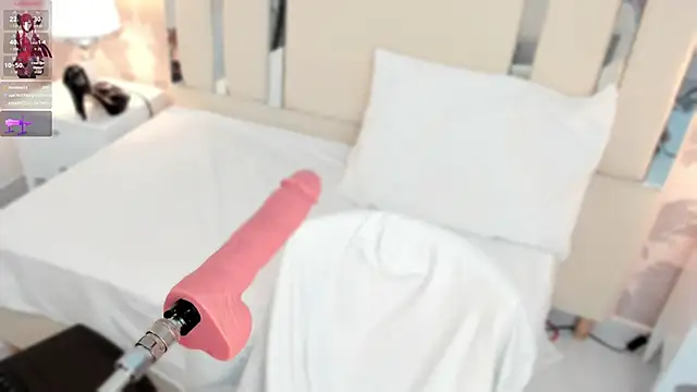 Miliaangeles's cam snapshot