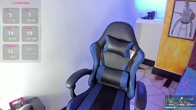 alison_moon7's cam snapshot