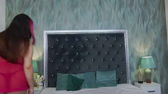 NicoleWeslley live sex cam