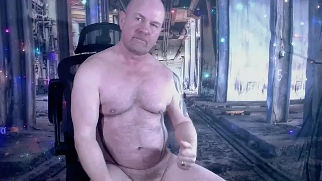 ManlyPrisonGuy live sex cam