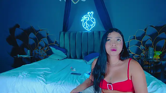 Kamie_SebasDolce's cam snapshot