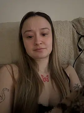 LilyLuck_'s cam snapshot