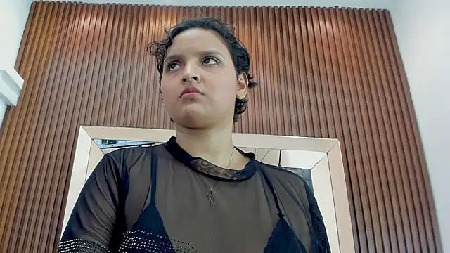 LunaAngell_'s cam snapshot